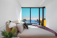 A Stylish CBD Apartment with A Stunning View