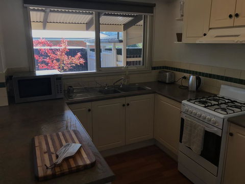 Acacia House - Central Healesville - Yarra Valley - ACT Tourism 1