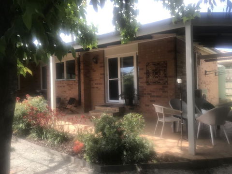 Acacia House - Central Healesville - Yarra Valley - ACT Tourism 3