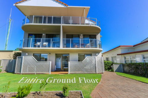 Acacia Kingscliff Town Holiday Apartment - ACT Tourism 0