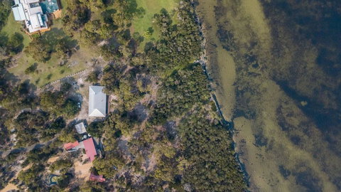 Acacia Lakehouse - The Lake At Your Doorstep - ACT Tourism 1