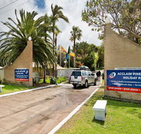 Acclaim Pine Grove Holiday Park - ACT Tourism