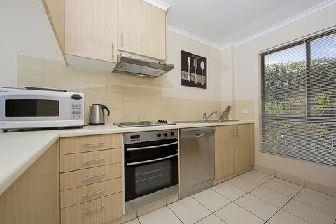 Accommodate Canberra - Kingston Court - ACT Tourism 3