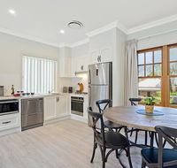 Accommodation Hunter - Adams Street Maitland - ACT Tourism