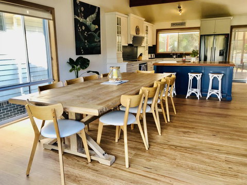 Acqua Dolce Beach House - ACT Tourism 1