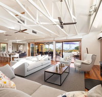 Acqua Vista - water view fireplace walk to beach - ACT Tourism