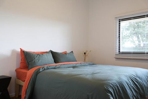Dreamy Abode - Vineyard Retreat - ACT Tourism 4
