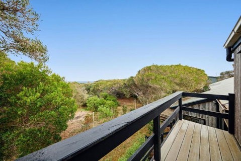 Eagle Rock Sanctuary - ACT Tourism 0