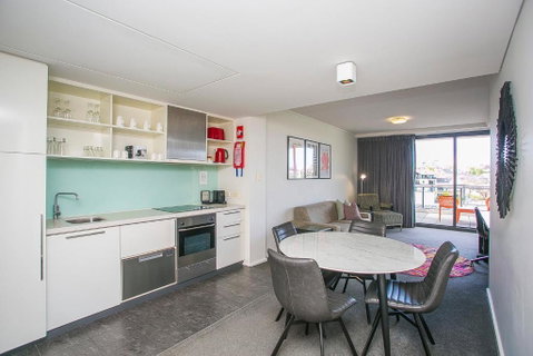East Perth Suites Hotel - ACT Tourism 4