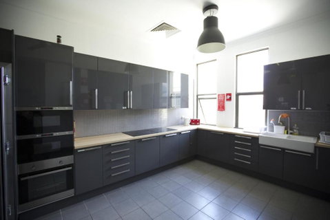 EBS Sydney Hostel - ACT Tourism 4