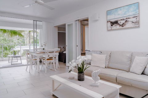 DRIFT PALM COVE- Private 2 Bed -Apartment 2204 - ACT Tourism 2