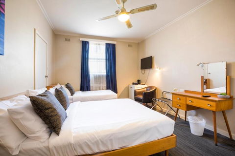 Esplanade Hotel Adelaide - ACT Tourism 1