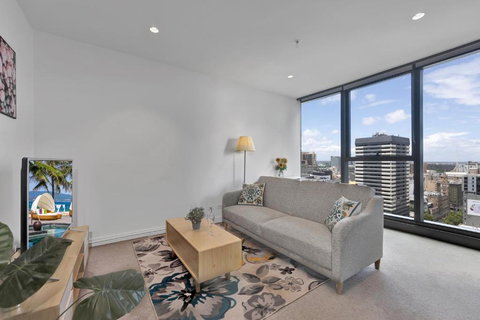EPORO Tower Modern Apartments Melbourne Central CBD - ACT Tourism 0