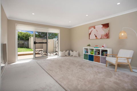 Entire Home In Park Central - Family-Friendly Getaway - Walk To Parks, Shops And Transport In Macarthur - ACT Tourism 4