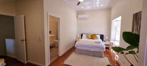 Fab 4brm Home With Pool A 15 Min Walk To Beach - ACT Tourism 2