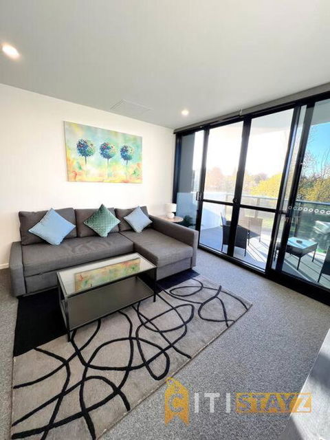 Fab In Phillip - 2bd 2bth Apt - Close To CBR Hospital - ACT Tourism 0