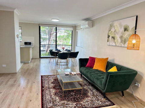 Fabulous 2 Bedroom Apartment, Secured Free Parking - ACT Tourism 1