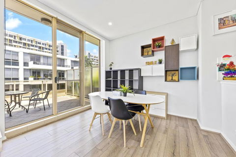 Fabulous 2B Apt Waterloo - ACT Tourism 3