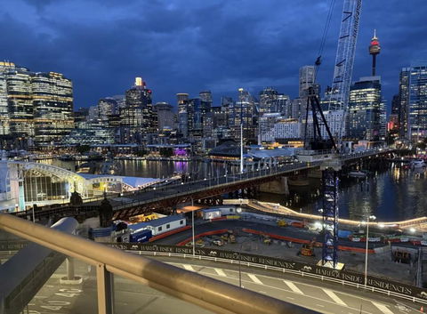 Fabulous Location Darling Harbour - ACT Tourism 1