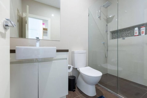 Family Oasis Walking Distance To Chadstone SC - ACT Tourism 3