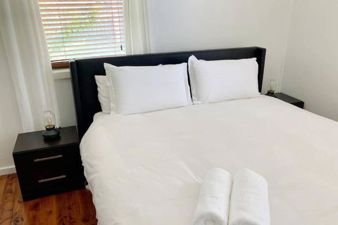 Fieldsend Cottage - ACT Tourism 2