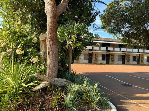 Flag Motor Lodge - ACT Tourism 2