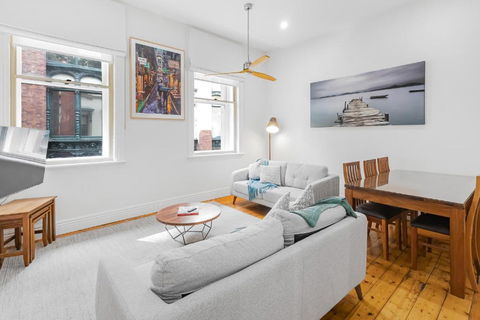 Flinders Lane Apartments - ACT Tourism 3