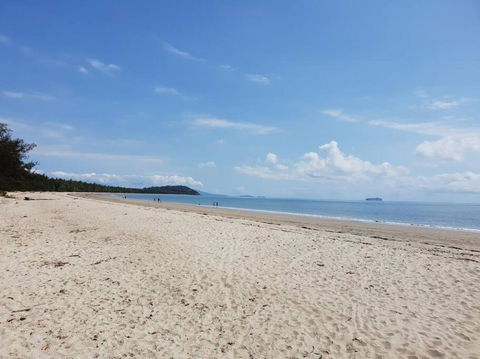 Footsteps To Four Mile - Port Douglas - ACT Tourism 2