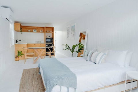 Fuller Holidays - Byron Soul - 40 Bangalow Road - ACT Tourism 4