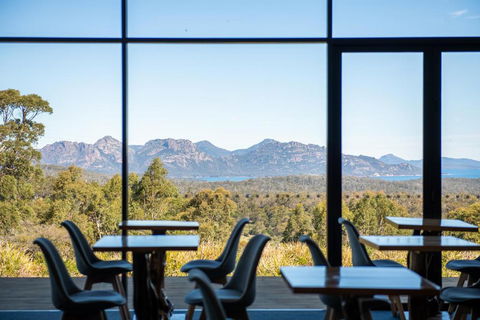 Freycinet Resort - ACT Tourism 1