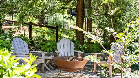 FROGWELL HOLLOW Immerse Into An Idyllic Fairytale - ACT Tourism 1
