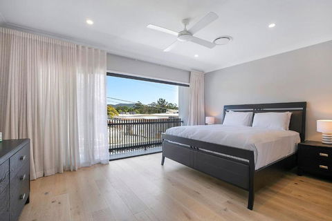 Fulcher Lane - A Zen Retreat In Modern Comfort - ACT Tourism 3