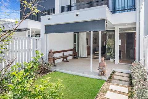Fulcher Lane - A Zen Retreat In Modern Comfort - ACT Tourism 1