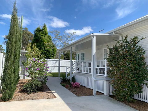 Fully Renovated 3 Bedroom House - ACT Tourism 0