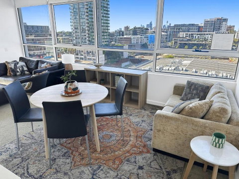 G901S - Bright Zetland Escape With City Views - ACT Tourism 0