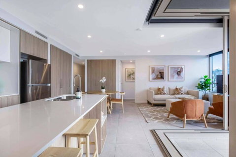Gabba Oasis:Luxury 3BRM Apt Pool - ACT Tourism 4