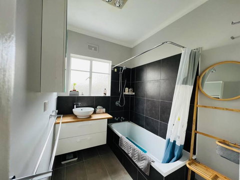 Garden House 15 Min To Hobart CBD - ACT Tourism 2
