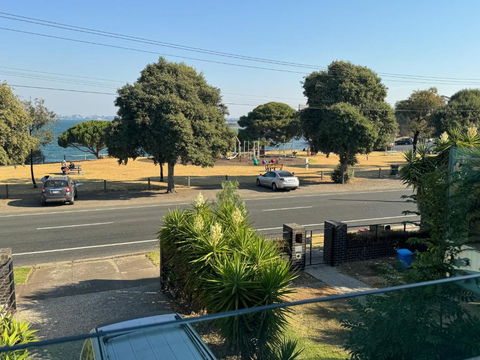 Geelong Luxury Beach K Villa - ACT Tourism 3
