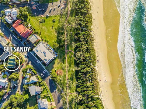 Fuller Holidays - Get Sandy - Beachside Byron - ACT Tourism 0