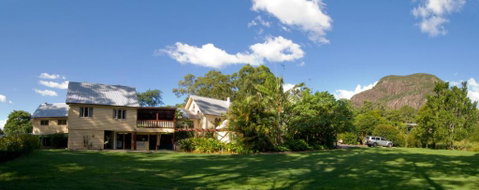 Glass House Mountains Ecolodge - ACT Tourism 1