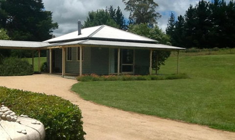Glen Waverly Farmstay - ACT Tourism 0