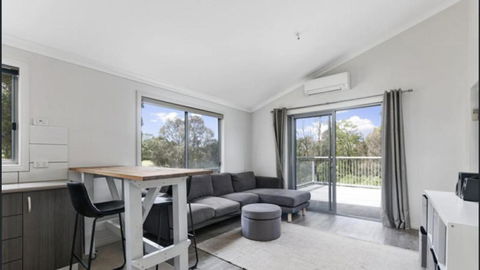 Free Spirit In Metung - Near The Hotsprings And Golf Course - ACT Tourism 1