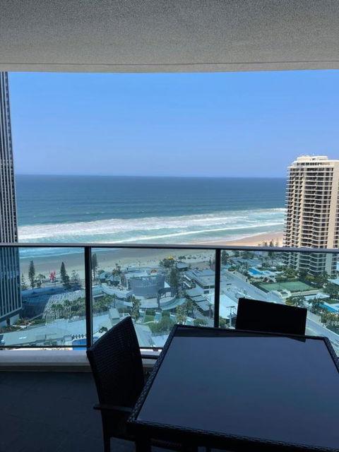 H Luxury Apartment At Surfers Paradise High Floor - ACT Tourism 3
