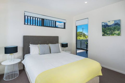 H6B - Round About Bulimba - ACT Tourism 2