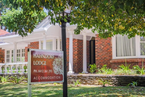 Hahndorf Lodge Pioneer Suite - Main Street Hahndorf On Site Secure Parking - ACT Tourism 0