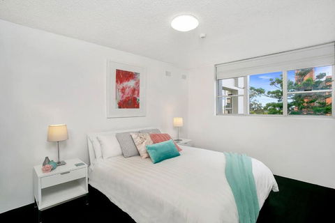 HARIS - Modern 2BR Apartment With Views - ACT Tourism 2