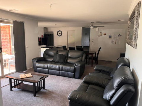 House On Stephenson - ACT Tourism 2