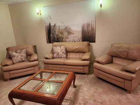 Home Offers Stunning Views - ACT Tourism 0