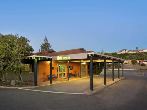 Ibis Styles Geraldton - ACT Tourism 0
