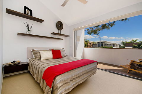 Alamode Apartments - ACT Tourism 2
